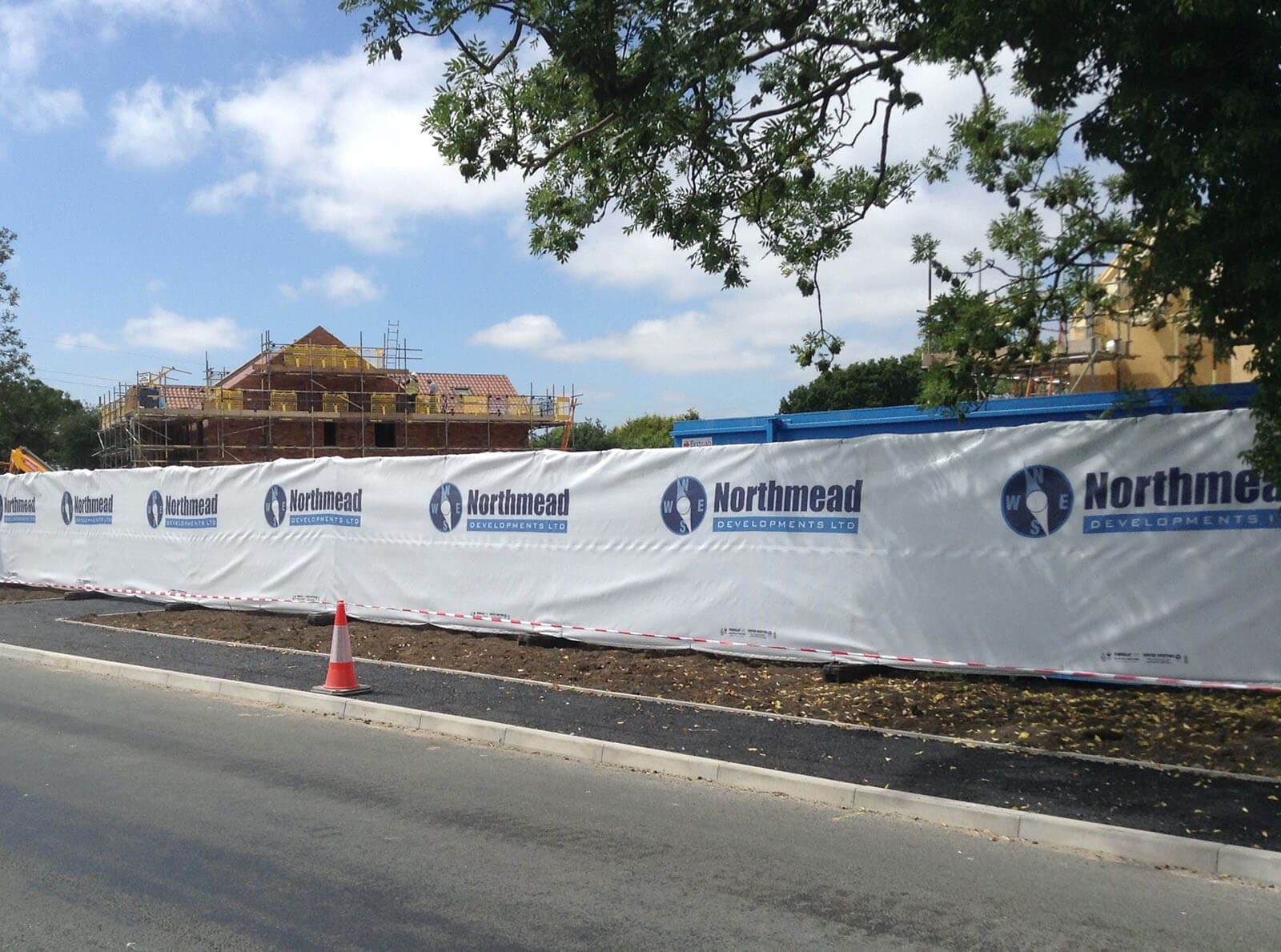 covers and sheeting on temporary/perimeter fencing